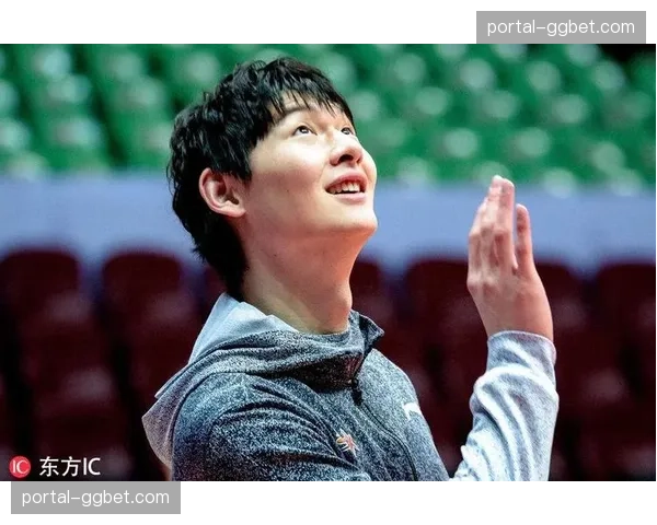 王哲林赴美进行特训,目标提升中远距离投篮稳定性 王哲林赴美进行特训,目标提升中远距离投篮稳定性